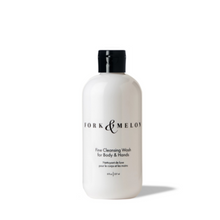 Load image into Gallery viewer, small black and white luxury organic body wash with flip top cop